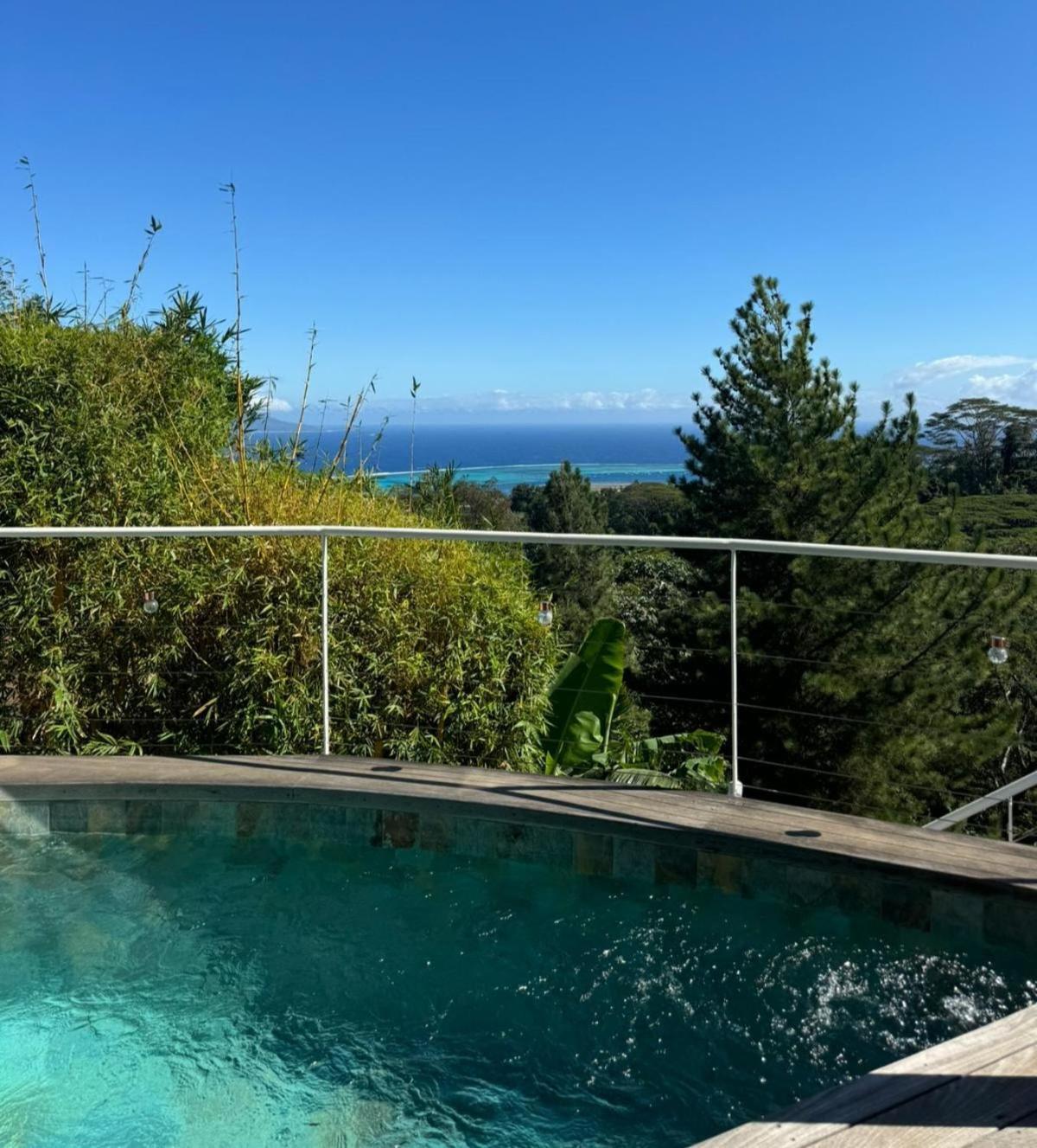 Logement Cosy Avec Piscine Et Vue Tahiti Punaauia Esterno foto